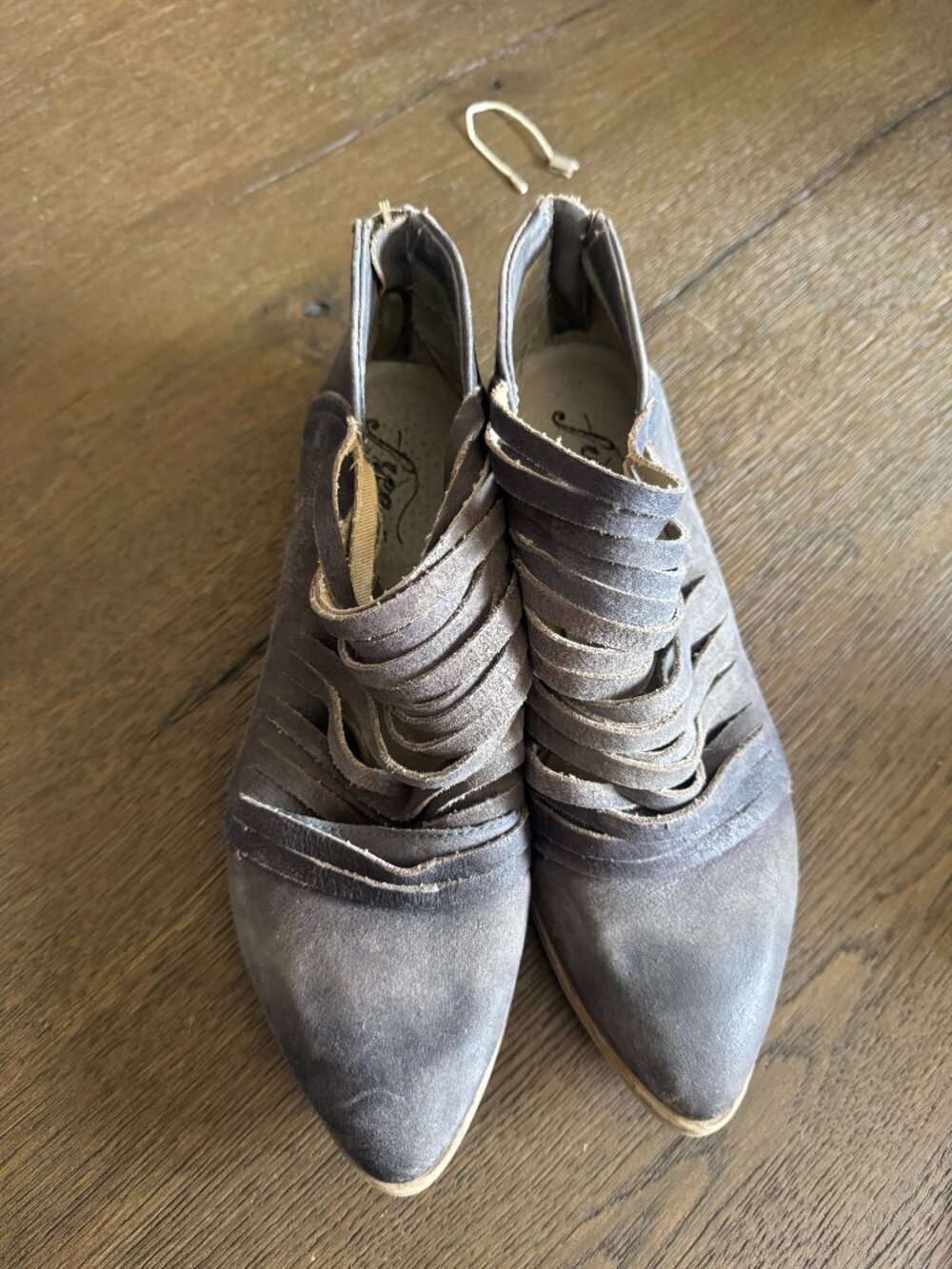 Free People “Lost Valley” Leather Ankle Boot in Black. 7.5/38